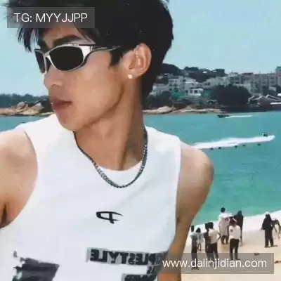 华菁俭
